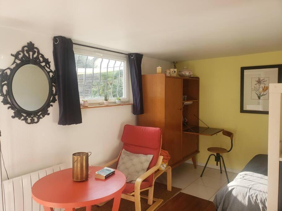 Studio Buena Vista Avec Terrasse Sur Jardin Bron Exterior foto